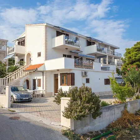 Apartment Slatine 13298a *