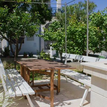 Slatine 13298a 特罗吉尔