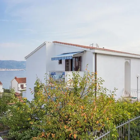 Slatine 13298a * Trogir