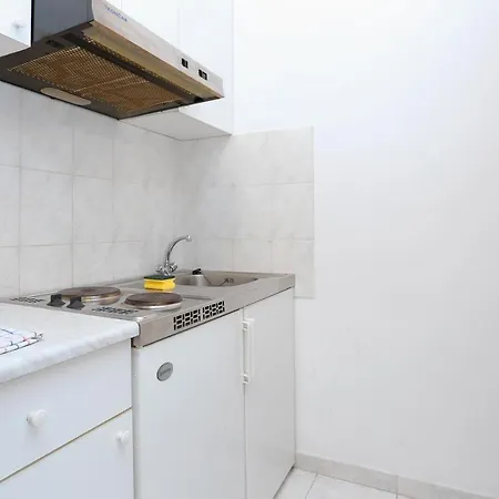 Διαμέρισμα Slatine 13298a *